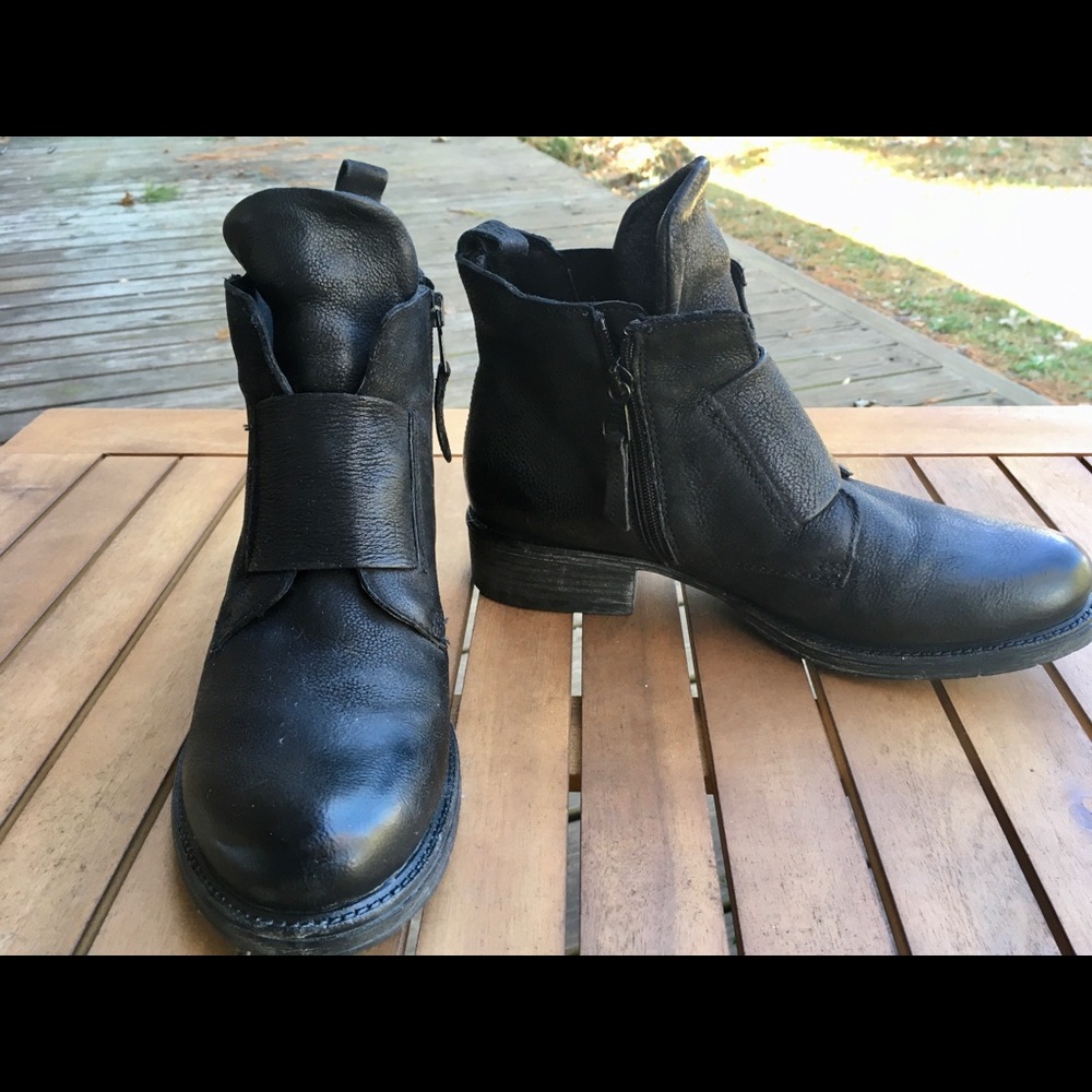 Miz Mooz New York City Black Booties